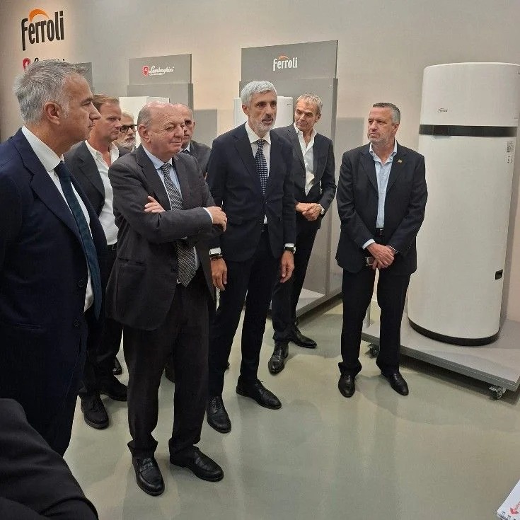 银娱优越会(中国)股份有限公司